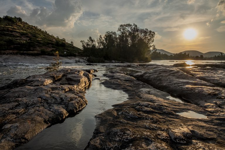 Parys oor die jare: 150 jaar van stories, mense en herinneringe